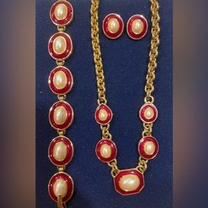 Vintage Red Enamel & Faux Pearl Cab Gold Tone Jewelry Set